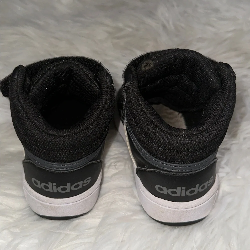 ADIDAS HOOPS MID SHOES SIZE-8K